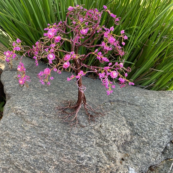 Pink blossoms on brown tree  (25%=$63) lowest price ever (excluding coupons) - Picture 6 of 8